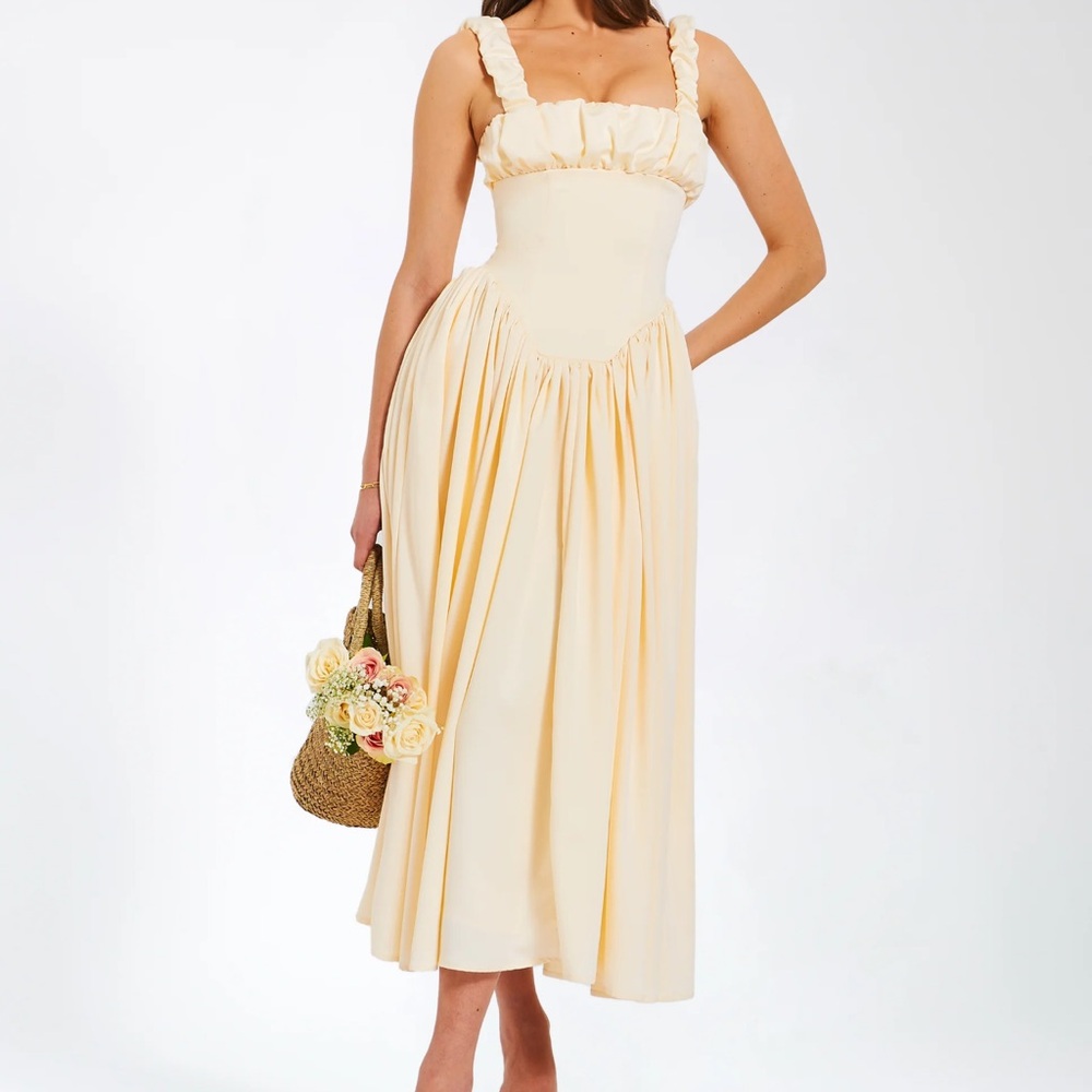 Chic Cream Midi Dress
